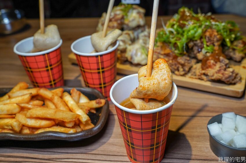 花蓮韓式炸雞-咖雞嘛韓國蓬車 必點韓式蔥炸雞 韓國魚板 醃蘿蔔好吃到立刻外帶 口味多樣雙拼還有優惠 假日開到凌晨1點