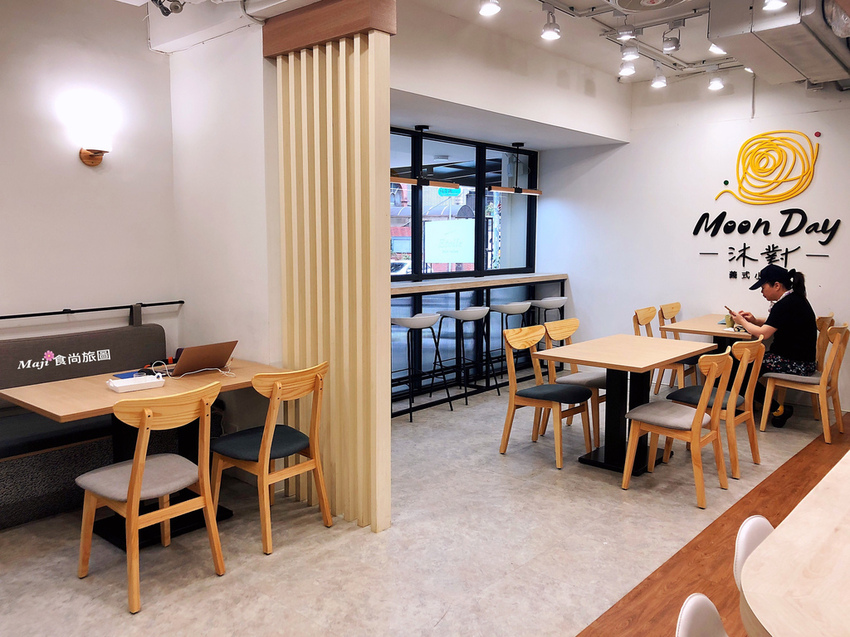 /tmp/phpEdr6ya /tmp/phpEdr6ya