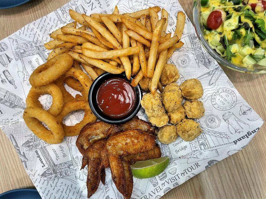 沐對MoonDay義式小廚房