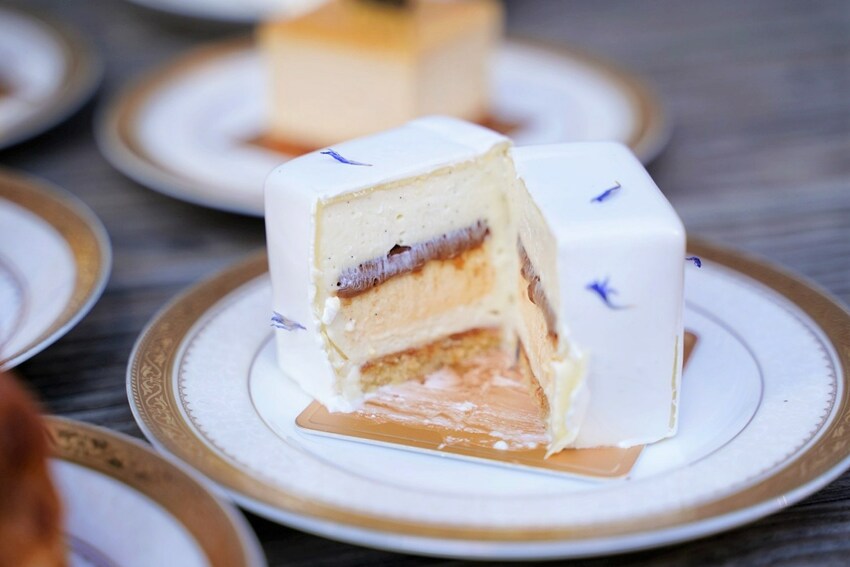 【Gelovery Gift 蒟若妮頂級法式甜點店】彷彿在法國街頭上的甜點店！主廚擁有法國藍帶，還待過米其林三星餐廳，就連食尚玩家都來採訪過！ - 阿華田的美食日記