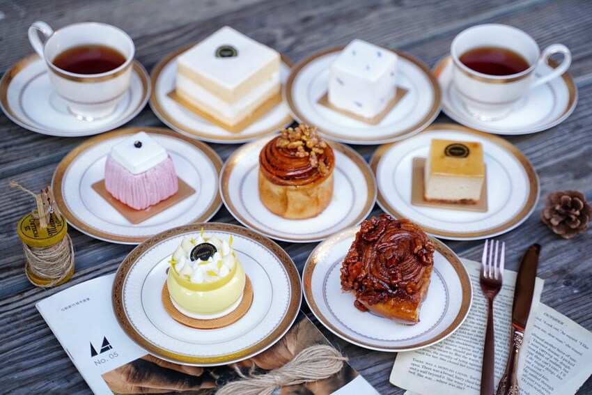 【Gelovery Gift 蒟若妮頂級法式甜點店】彷彿在法國街頭上的甜點店！主廚擁有法國藍帶，還待過米其林三星餐廳，就連食尚玩家都來採訪過！ - 阿華田的美食日記