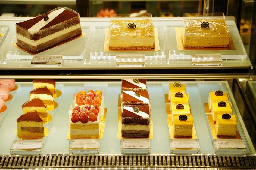 【Gelovery Gift 蒟若妮頂級法式甜點店】彷彿在法國街頭上的甜點店！主廚擁有法國藍帶，還待過米其林三星餐廳，就連食尚玩家都來採訪過！ - 阿華田的美食日記