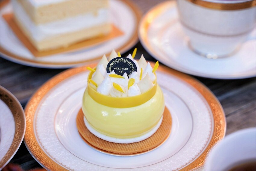 【Gelovery Gift 蒟若妮頂級法式甜點店】彷彿在法國街頭上的甜點店！主廚擁有法國藍帶，還待過米其林三星餐廳，就連食尚玩家都來採訪過！ - 阿華田的美食日記