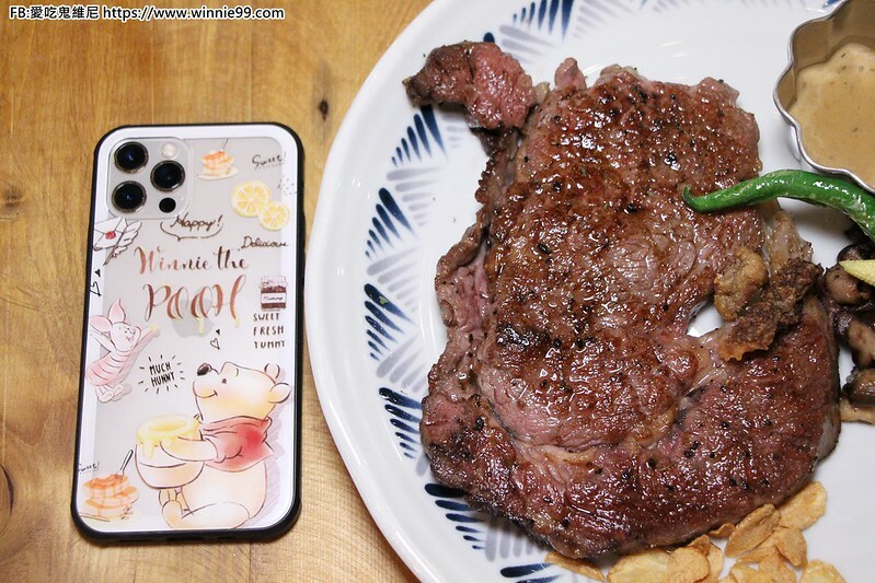 The BBQ House 牛排館也插旗台南美食之都了! 台南唯一一間,牛排、羊排、松阪豬、魚等全部都是現點現切秤重的,可以滿足各種食量的朋友!