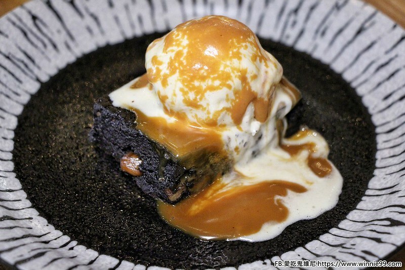 The BBQ House 牛排館也插旗台南美食之都了! 台南唯一一間,牛排、羊排、松阪豬、魚等全部都是現點現切秤重的,可以滿足各種食量的朋友!