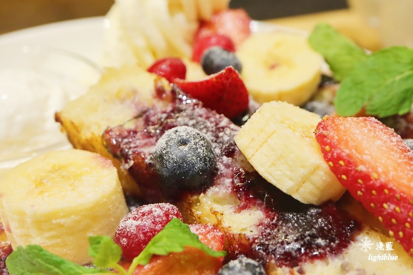 [ 市府站信義區新光三越美食 ] 淺藍 × Ivorish～台中三井outlet日本甜點到A11甜蜜慢閃，還有超強聯名新餐點