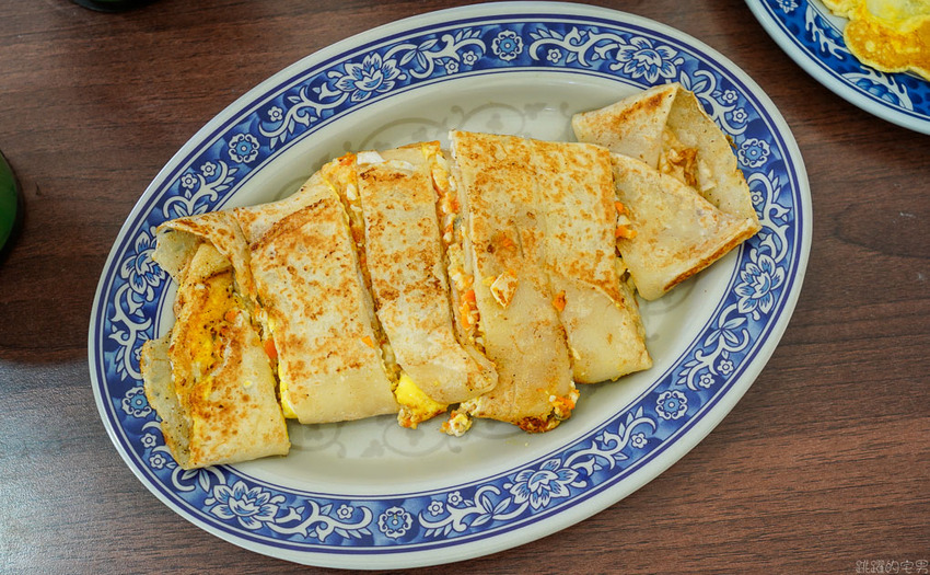 早安純香早餐店-超過25年的花蓮早餐店 熱情親切的老闆娘加上好吃手工蛋餅,怎能不愛她 鮪魚蛋餅必點