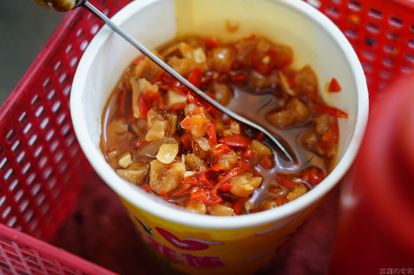 早安純香早餐店-超過25年的花蓮早餐店 熱情親切的老闆娘加上好吃手工蛋餅,怎能不愛她 鮪魚蛋餅必點