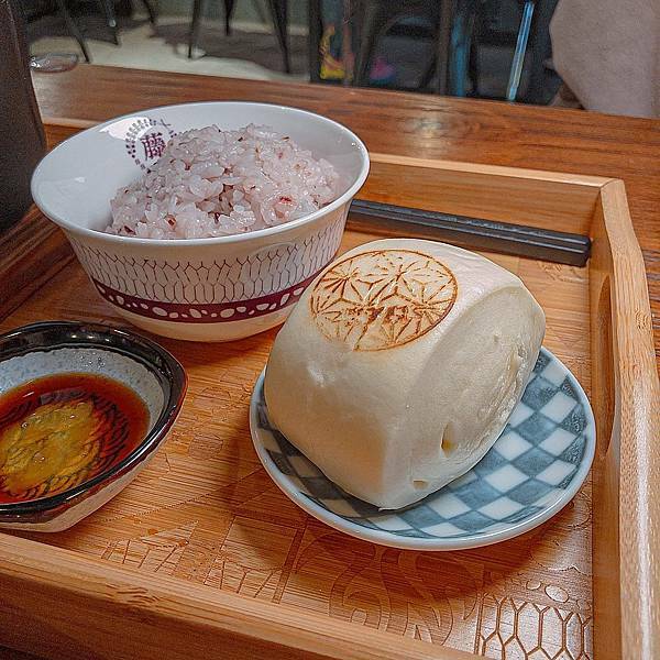 新北 中和區 伍伍零-紫藤之呼吸 16.JPG