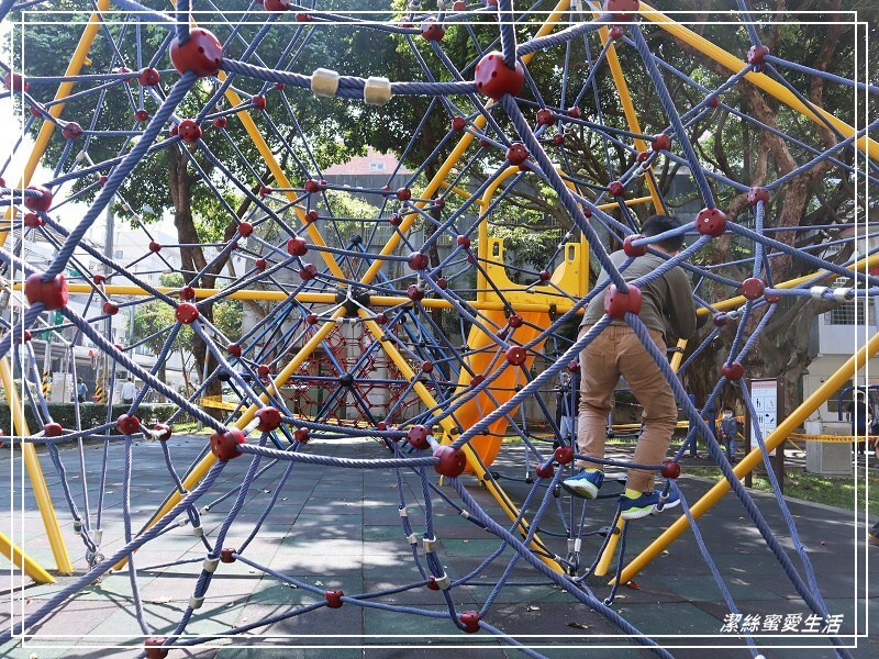 同安親子公園-桃園/沙坑海盜船攀爬網~藝文特區親子特色公園 - 潔絲蜜愛生活