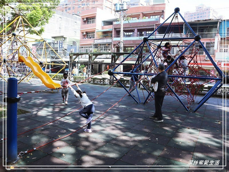 同安親子公園-桃園/沙坑海盜船攀爬網~藝文特區親子特色公園 - 潔絲蜜愛生活