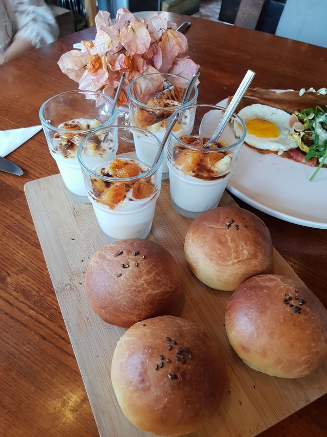 241338.jpg - 【屏東.恆春】迷路為了看花緩民宿。可觀看到超美夕陽。有店狗哈士奇一隻。下午茶有提供咖啡飲品免費暢喝