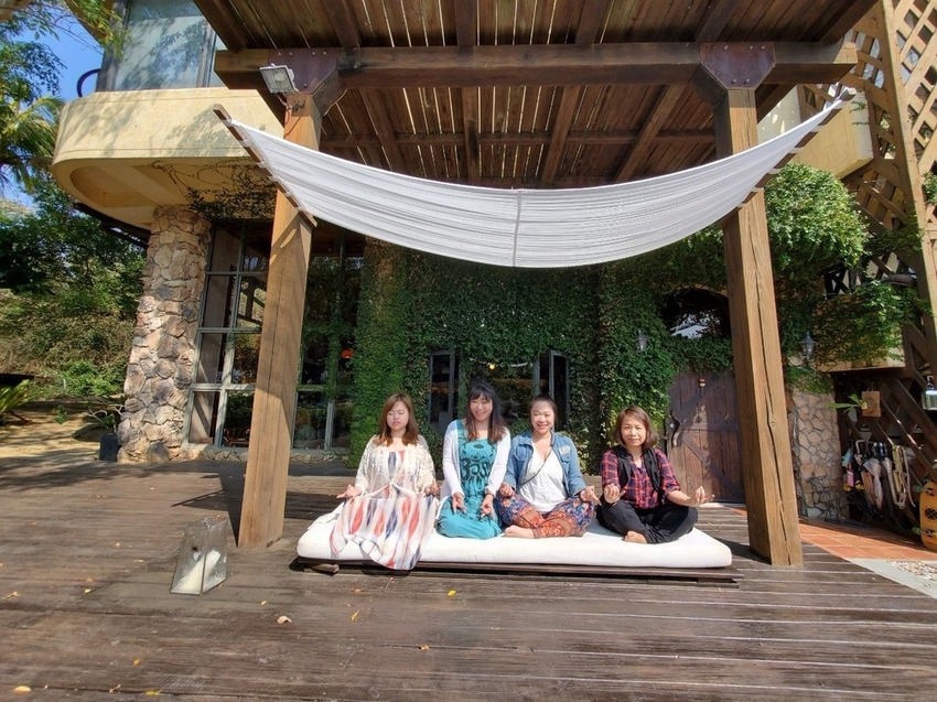 241319.jpg - 【屏東.恆春】迷路為了看花緩民宿。可觀看到超美夕陽。有店狗哈士奇一隻。下午茶有提供咖啡飲品免費暢喝