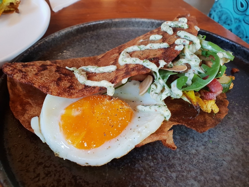 241336.jpg - 【屏東.恆春】迷路為了看花緩民宿。可觀看到超美夕陽。有店狗哈士奇一隻。下午茶有提供咖啡飲品免費暢喝