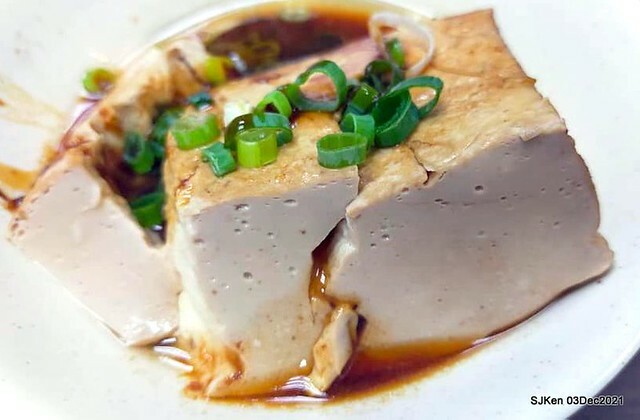 第一劇場魚丸店(伊通店)(Dry noodle, fried shrimp roll &fish ball soup store), Taipei, Taiwan, SJKen, Dec 2, 2021.