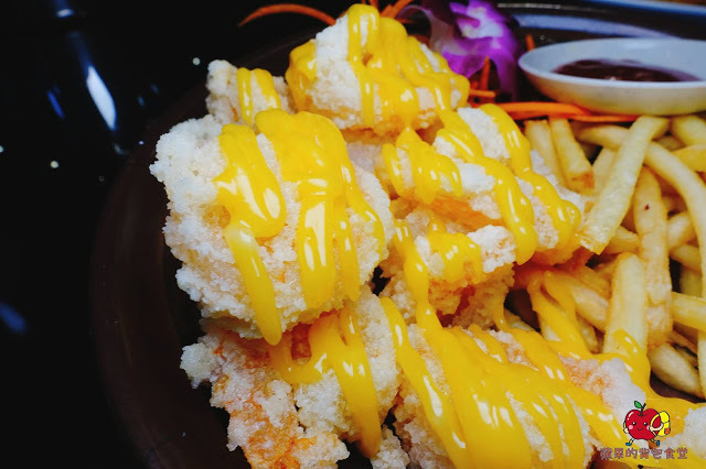 [活蝦 熱炒] 新竹 - 百家班活蝦料理 蝦膏飽滿鮮味濃郁的鹽烤蝦 外皮酥脆到一見鍾情的菜圃麻糬燒 雞皮Q脆油亮去骨冰鎮油雞