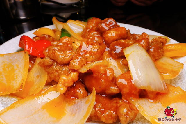 [活蝦 熱炒] 新竹 - 百家班活蝦料理 蝦膏飽滿鮮味濃郁的鹽烤蝦 外皮酥脆到一見鍾情的菜圃麻糬燒 雞皮Q脆油亮去骨冰鎮油雞