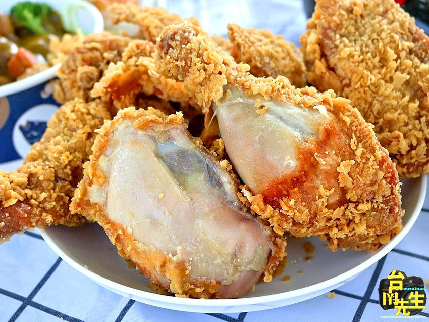 台南美式炸雞／嚴選食材獨家醃料現點現炸／中西合併一次滿足／公司行號下午茶首選／價格親民份量實在CP值高