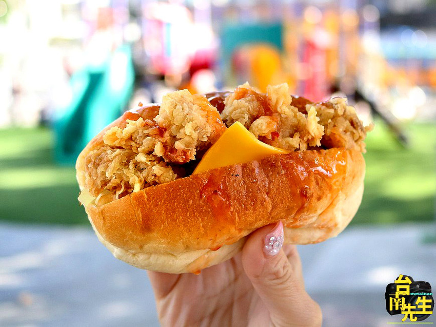 台南美式炸雞／嚴選食材獨家醃料現點現炸／中西合併一次滿足／公司行號下午茶首選／價格親民份量實在CP值高