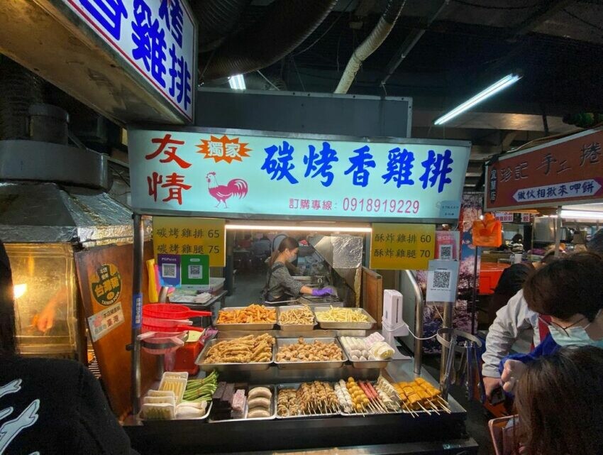 宜蘭夜市不只羅東，東門夜市美食超讚！在地人激推小吃。