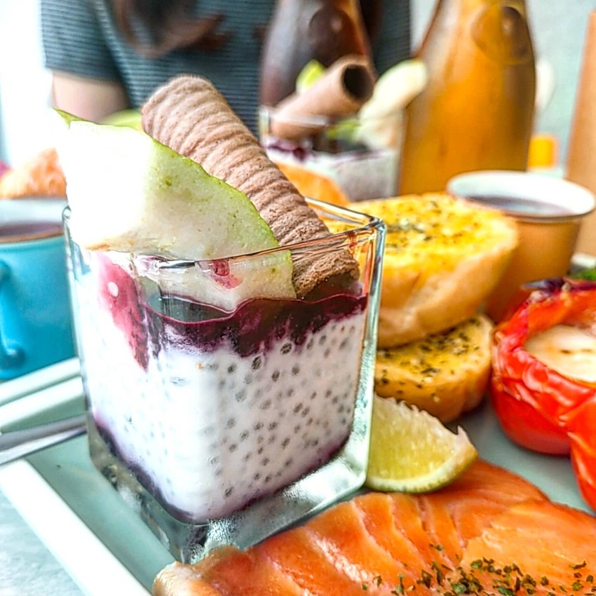 New Taipei, Taiwan #魚骨頭fishbonecafe #新莊美食 #新莊早午餐 #樹懶吃早午餐