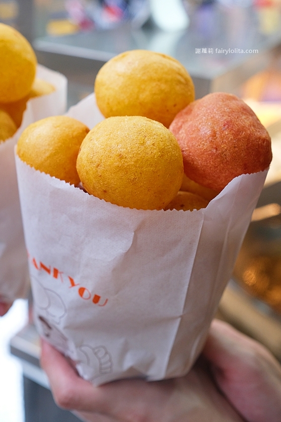 必吃巨型地瓜球出沒！一顆抵二顆，整袋塞滿滿只要銅板價！