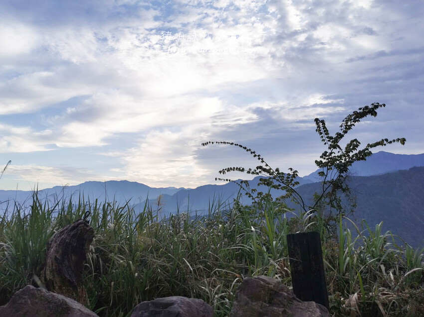 嘉義。阿里山》阿里山青山別館+早起玉山看不到的日出