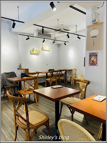 捷運板橋站 ‧ 早喚 Morning Call(早餐店)