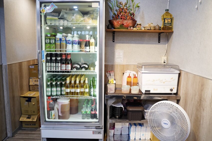 新竹巨城周邊晚餐、宵夜新選擇『馬的深夜食堂』，上百種料理選擇，營業至凌晨兩點！來一份炙燒握壽司系列或是來一碗暖心又暖胃的關東煮吧！ - 阿華田的美食日記