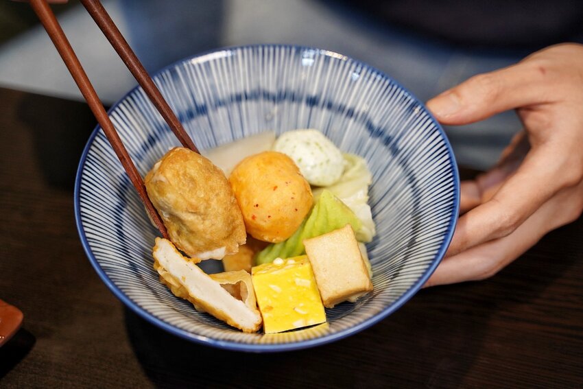 新竹巨城周邊晚餐、宵夜新選擇『馬的深夜食堂』，上百種料理選擇，營業至凌晨兩點！來一份炙燒握壽司系列或是來一碗暖心又暖胃的關東煮吧！ - 阿華田的美食日記