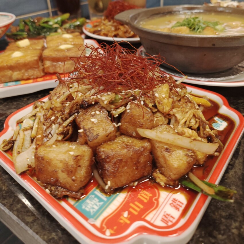 板橋港式茶餐廳！龍囍茶檔必吃港味點心，黯然銷魂飯太銷魂。