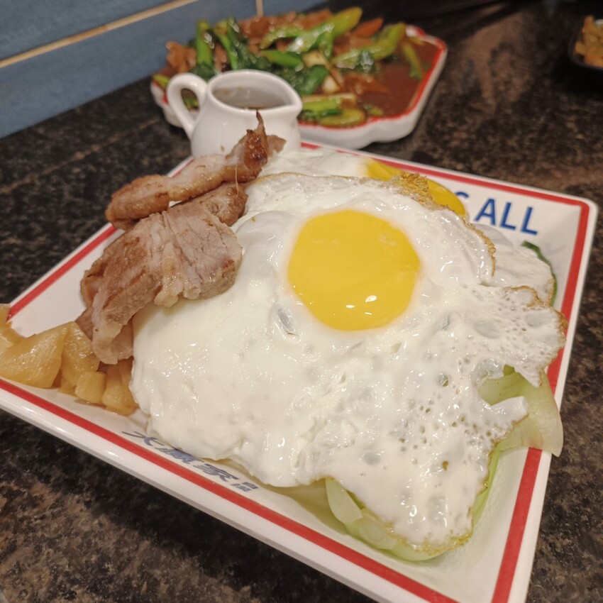 板橋港式茶餐廳！龍囍茶檔必吃港味點心，黯然銷魂飯太銷魂。