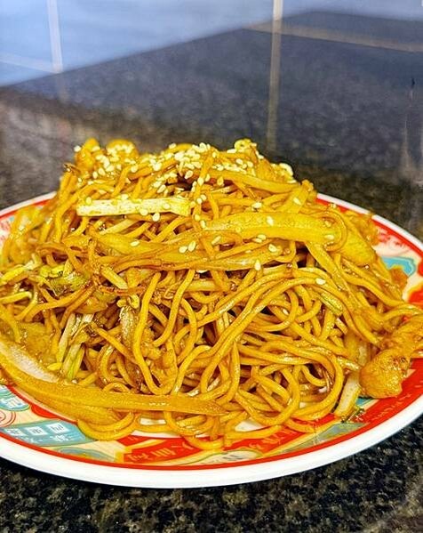 「板橋美食」新北港式餐點,網友激推「龍囍茶檔」真香港師傅手路