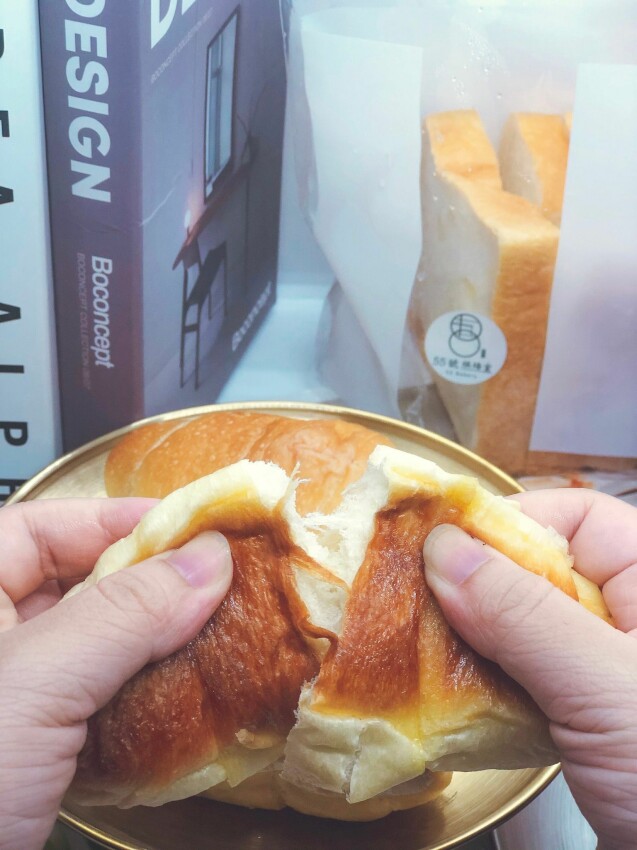 南投必訪麵包店『55烘焙室』線上宅配好方便~太妃糖胖死醬肉桂捲/法式檸檬乳酪/海鹽奶油捲都吃得到!