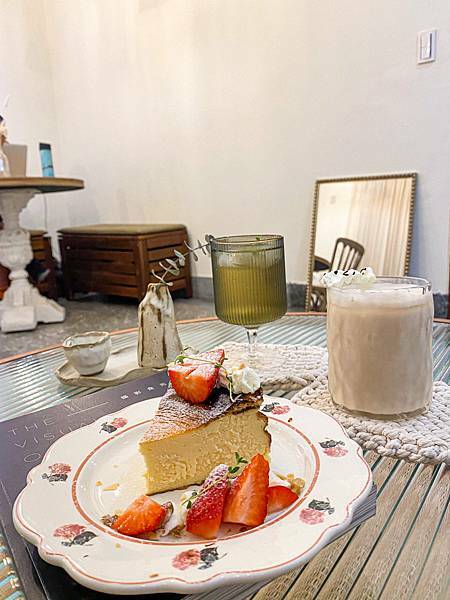 (台北忠孝新生站)溫溫咖啡工作室 東區美食 東區下午茶台北甜點推薦 預約制 韓系咖啡廳