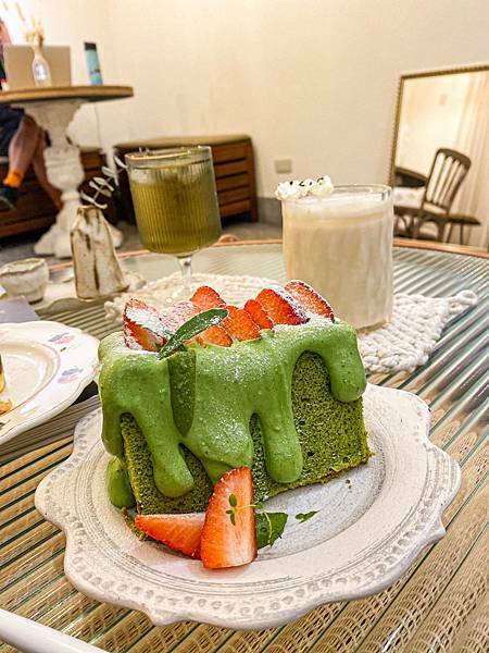 (台北忠孝新生站)溫溫咖啡工作室 東區美食 東區下午茶台北甜點推薦 預約制 韓系咖啡廳