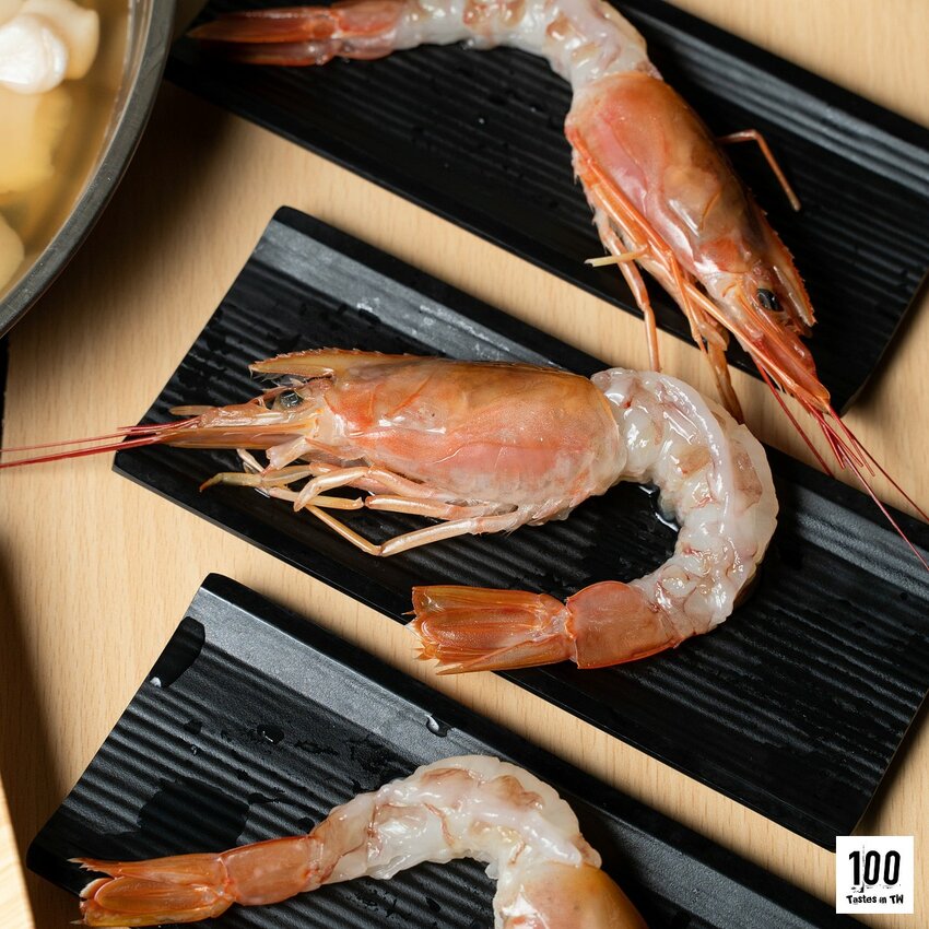 【台中北屯美食】菁饌涮涮鍋|爆料系鍋物!巨量雞佛、蛤蜊、干貝給好給滿,海陸饗宴雙滿足! | 別墅裡的 100 種味道