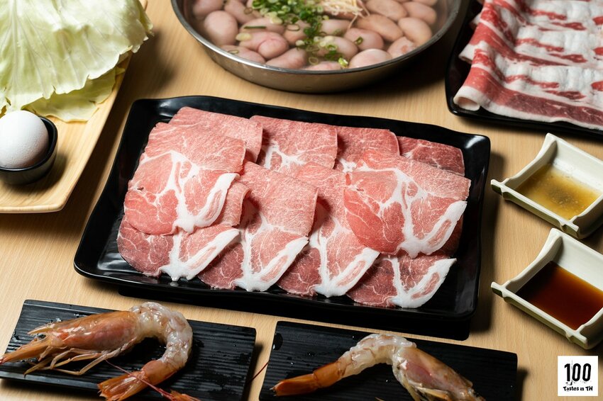 【台中北屯美食】菁饌涮涮鍋|爆料系鍋物!巨量雞佛、蛤蜊、干貝給好給滿,海陸饗宴雙滿足! | 別墅裡的 100 種味道