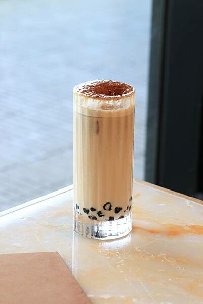 [ 台北美食 ] 永心鳳茶奶茶專門所-台北最美奶茶餐廳剝皮辣