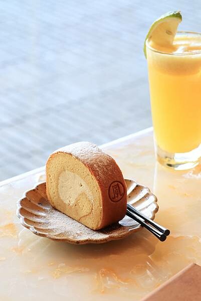 [ 台北美食 ] 永心鳳茶奶茶專門所-台北最美奶茶餐廳剝皮辣