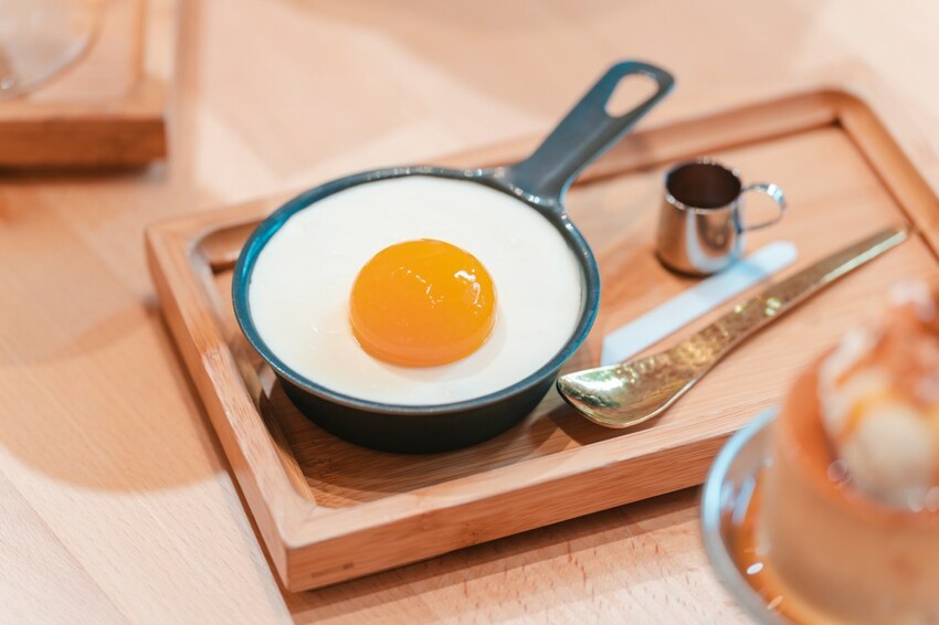 ▌台中美食 ▌嵐山熟成牛かつ專売｜超狂季節限定菜單又來了！全台最大巨無霸焦糖脆片大布丁、職人手作漢堡排，創意無極限！