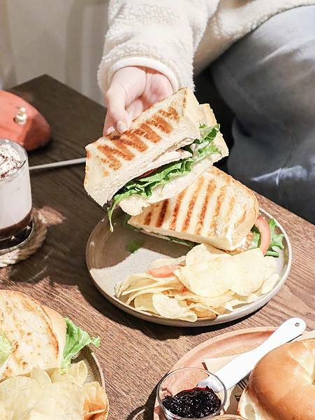 20210322_153353_875.jpg 20210322_153353_875.jpg