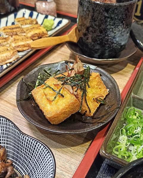 【台北大安】三河中川屋 光復南店，附菜單，特色鰻魚飯三吃，日式料理，道地日本鰻魚飯，大安區美食，新開幕，台北美食，捷運國父紀念館站