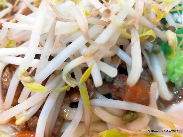Fried noodle & Hot sour soup , 「牛味炸醬麵酸辣湯與小菜」， Taipei, Taiwan, SJKen, Mar 24,2021.
