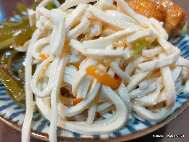 Fried noodle & Hot sour soup , 「牛味炸醬麵酸辣湯與小菜」， Taipei, Taiwan, SJKen, Mar 24,2021.