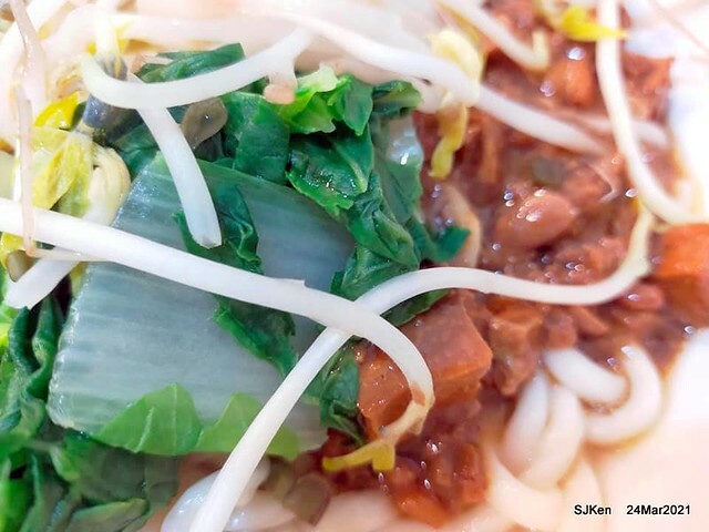 Fried noodle & Hot sour soup , 「牛味炸醬麵酸辣湯與小菜」， Taipei, Taiwan, SJKen, Mar 24,2021.