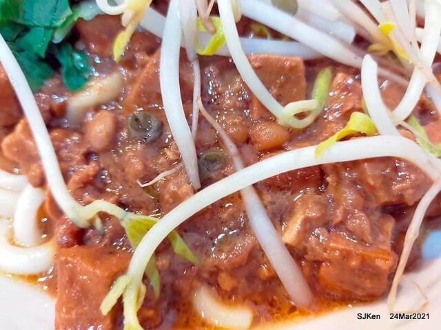 Fried noodle & Hot sour soup , 「牛味炸醬麵酸辣湯與小菜」， Taipei, Taiwan, SJKen, Mar 24,2021.