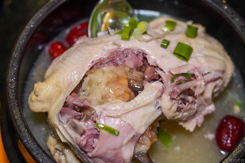 花蓮韓式料理新開店 延壽亭韓食提供代客烤肉，低溫熟成豬肉單點只要230元 韓式豆腐鍋跟石鍋拌飯180元起 還營業到凌晨1點 生意超好一定要訂位