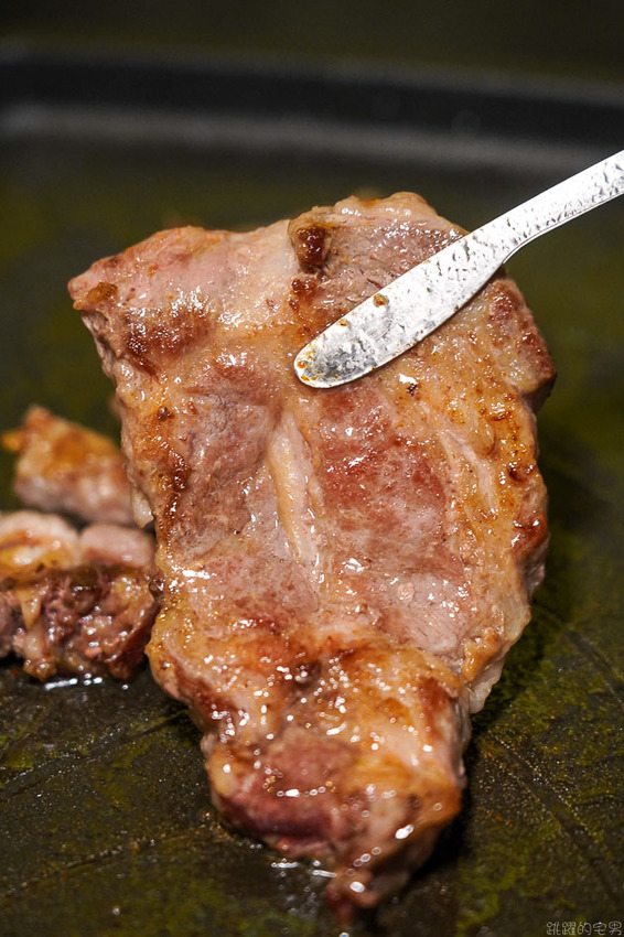 花蓮韓式料理新開店 延壽亭韓食提供代客烤肉，低溫熟成豬肉單點只要230元 韓式豆腐鍋跟石鍋拌飯180元起 還營業到凌晨1點 生意超好一定要訂位