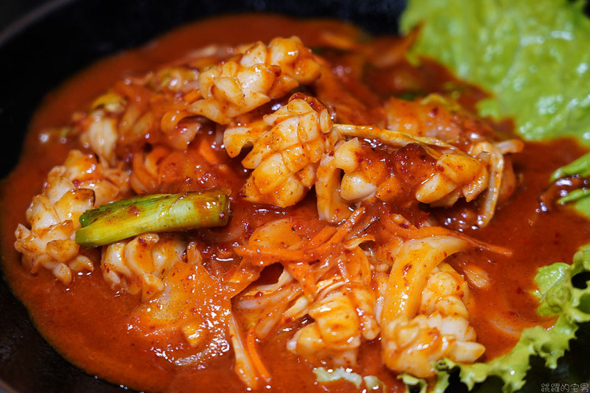 花蓮韓式料理新開店 延壽亭韓食提供代客烤肉，低溫熟成豬肉單點只要230元 韓式豆腐鍋跟石鍋拌飯180元起 還營業到凌晨1點 生意超好一定要訂位